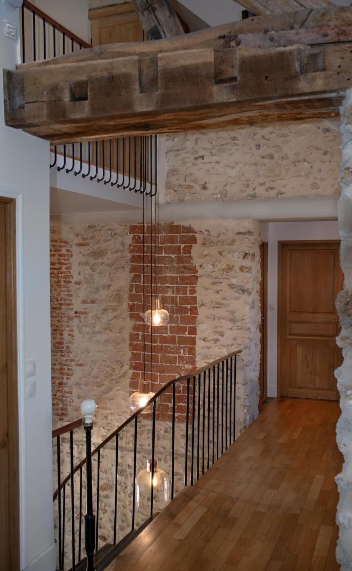 Loft Dans Le Clocher Face Au Chateau Bonnelles Luaran gambar